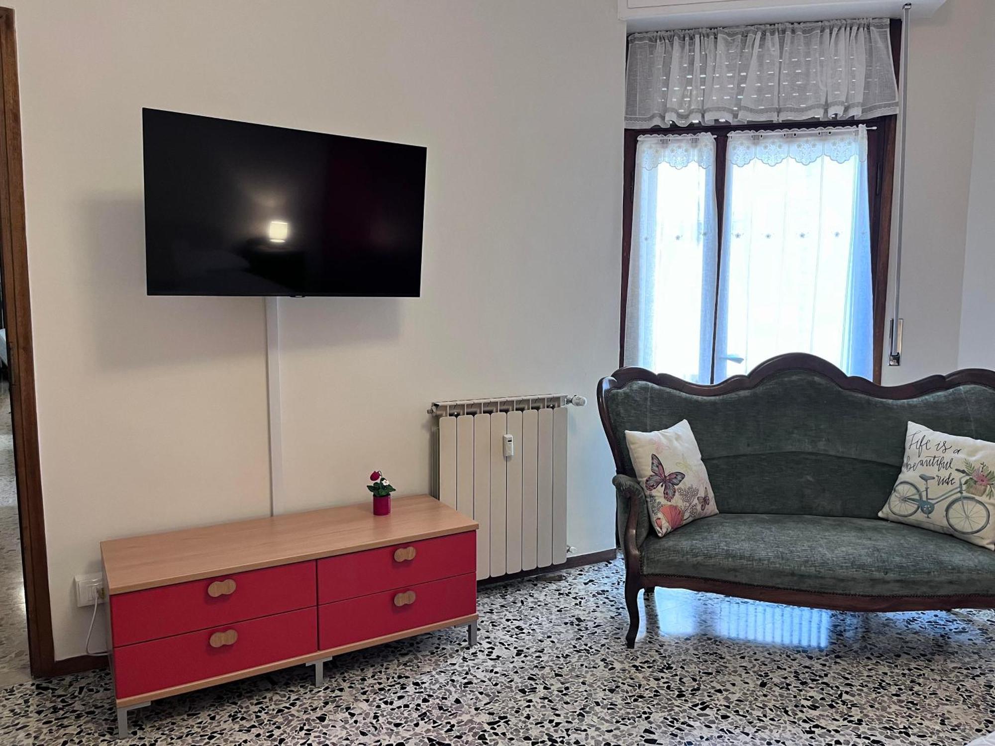 カザーレ・モンフェッラートCasa Piemontアパートメント エクステリア 写真