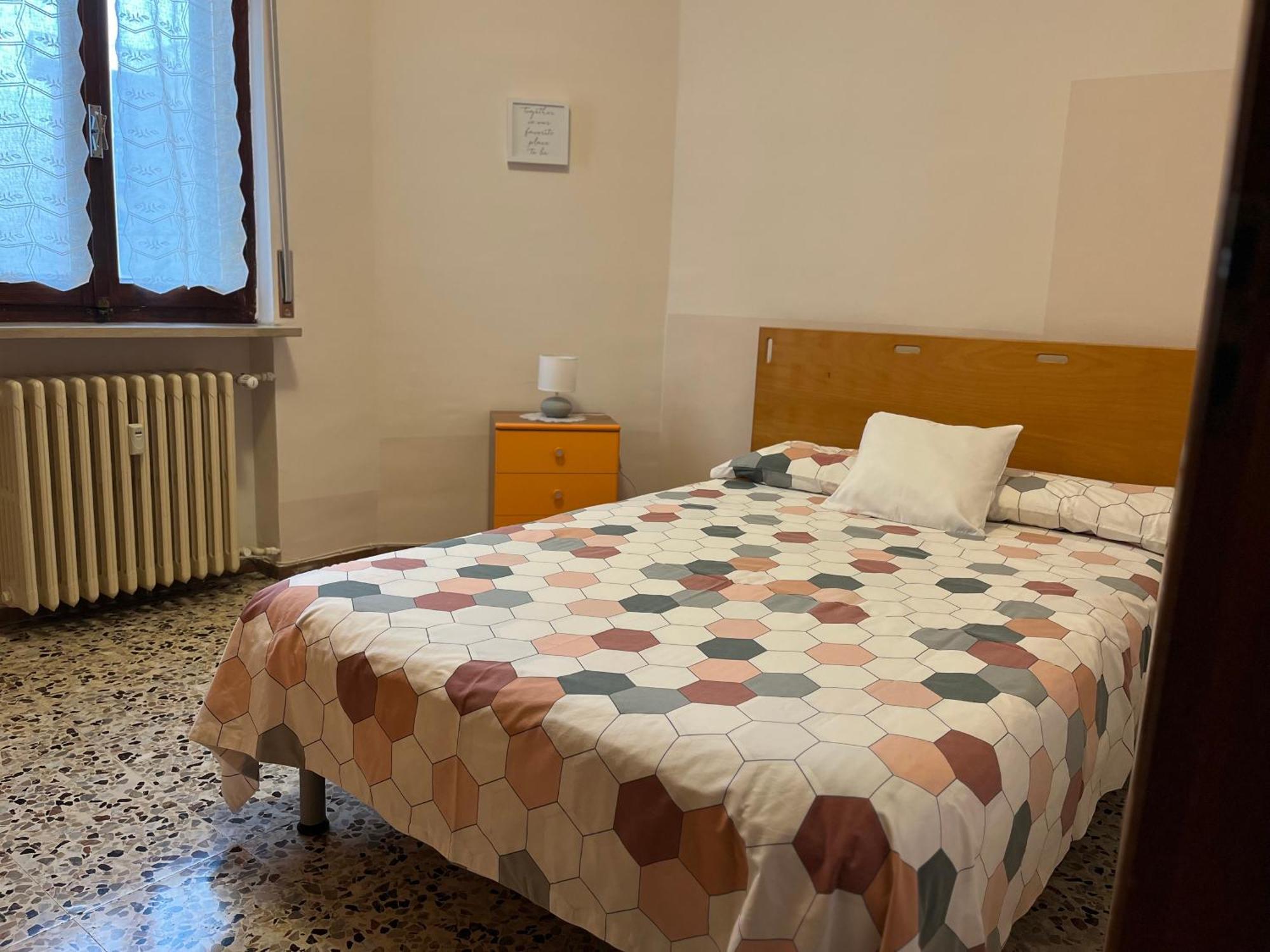 カザーレ・モンフェッラートCasa Piemontアパートメント エクステリア 写真