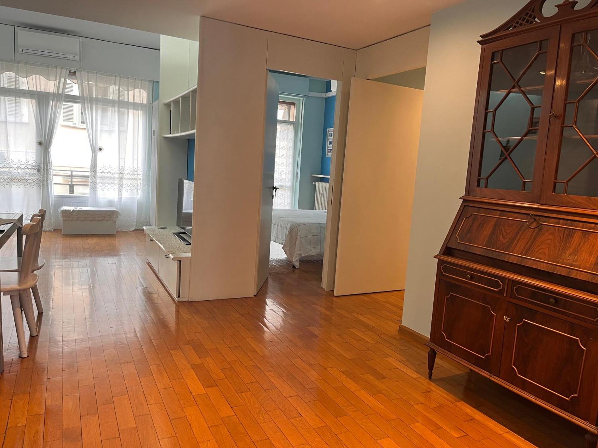 カザーレ・モンフェッラートCasa Piemontアパートメント エクステリア 写真