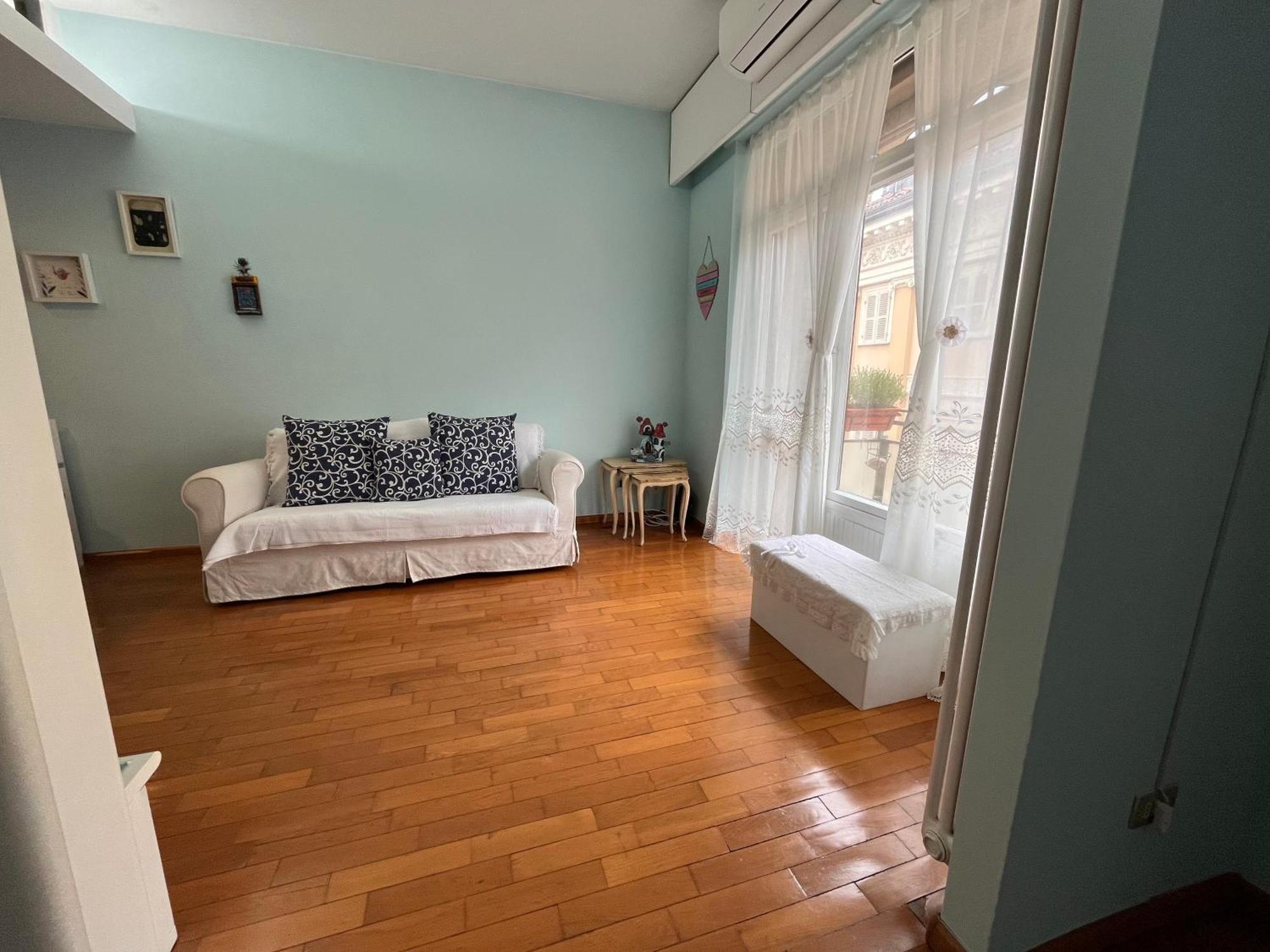カザーレ・モンフェッラートCasa Piemontアパートメント エクステリア 写真