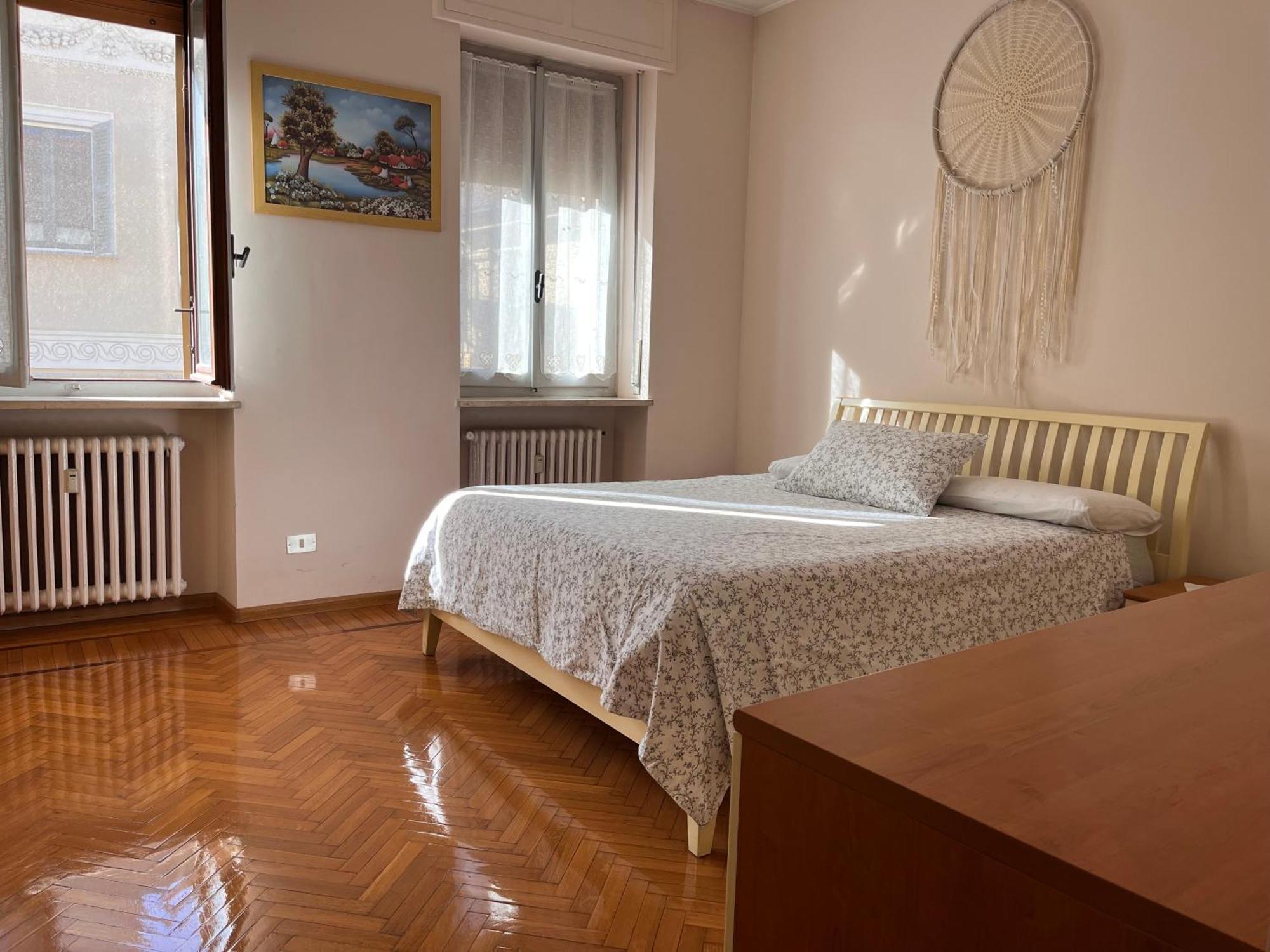 カザーレ・モンフェッラートCasa Piemontアパートメント エクステリア 写真
